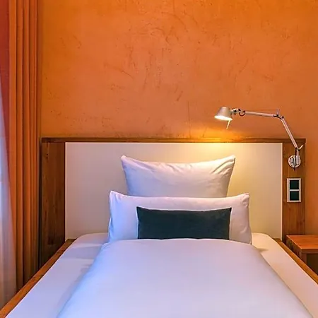 Hotel Western 3*