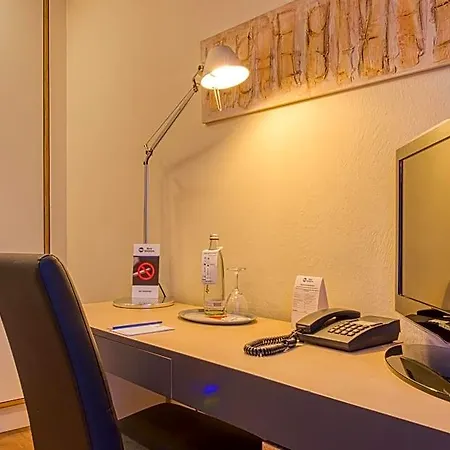 Western Hotel 3*
