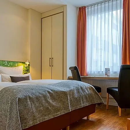 Western Hotel 3*