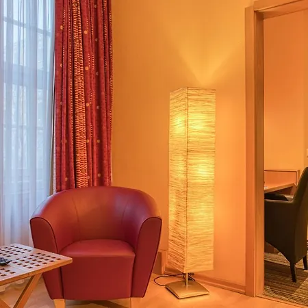 Western Hotel 3*